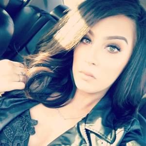 Meet your Posher, Elexus